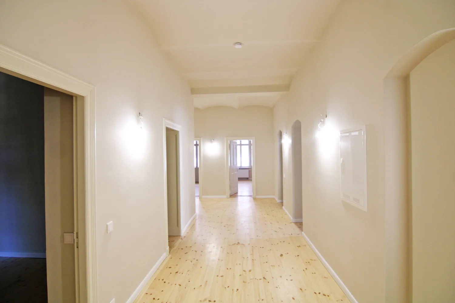 5 Zimmer Wohnung mit 161 m² in Berlin – Bild 10