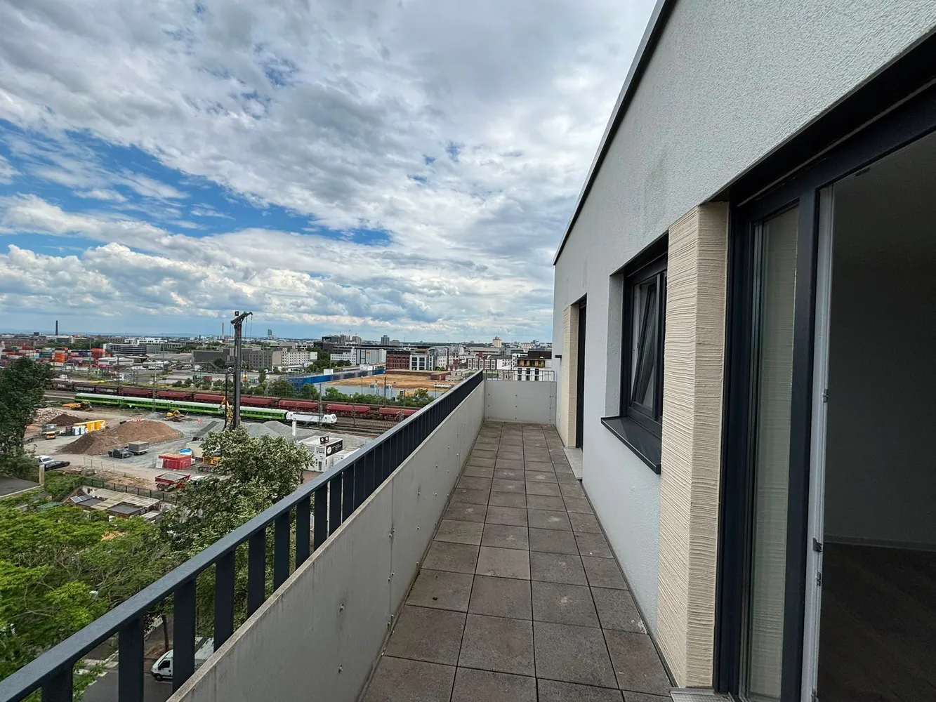 3 room apartment with 93 m² in Frankfurt am Main – Photo 5