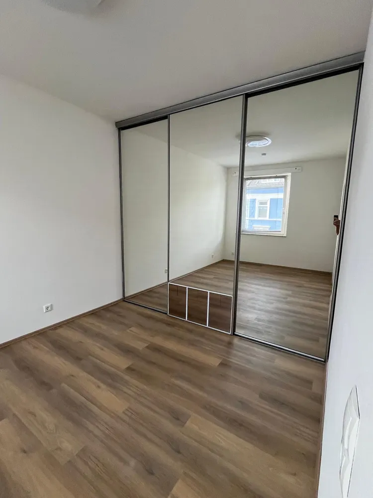 2 Zimmer Wohnung mit 70 m² in Düsseldorf – Bild 10