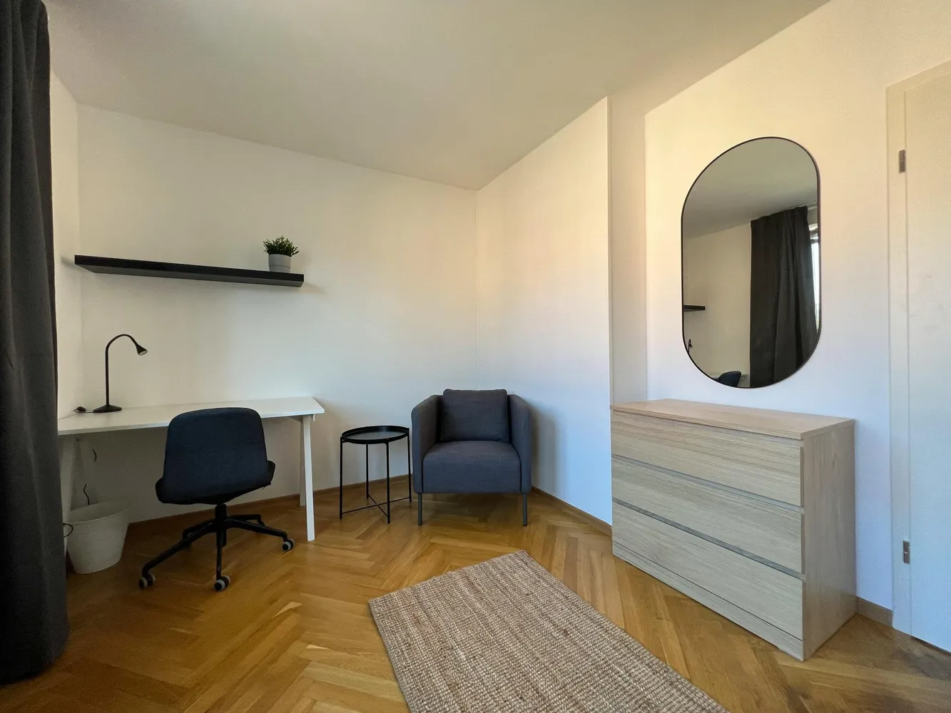 Shared room with 16 m² in Munich – Photo 2