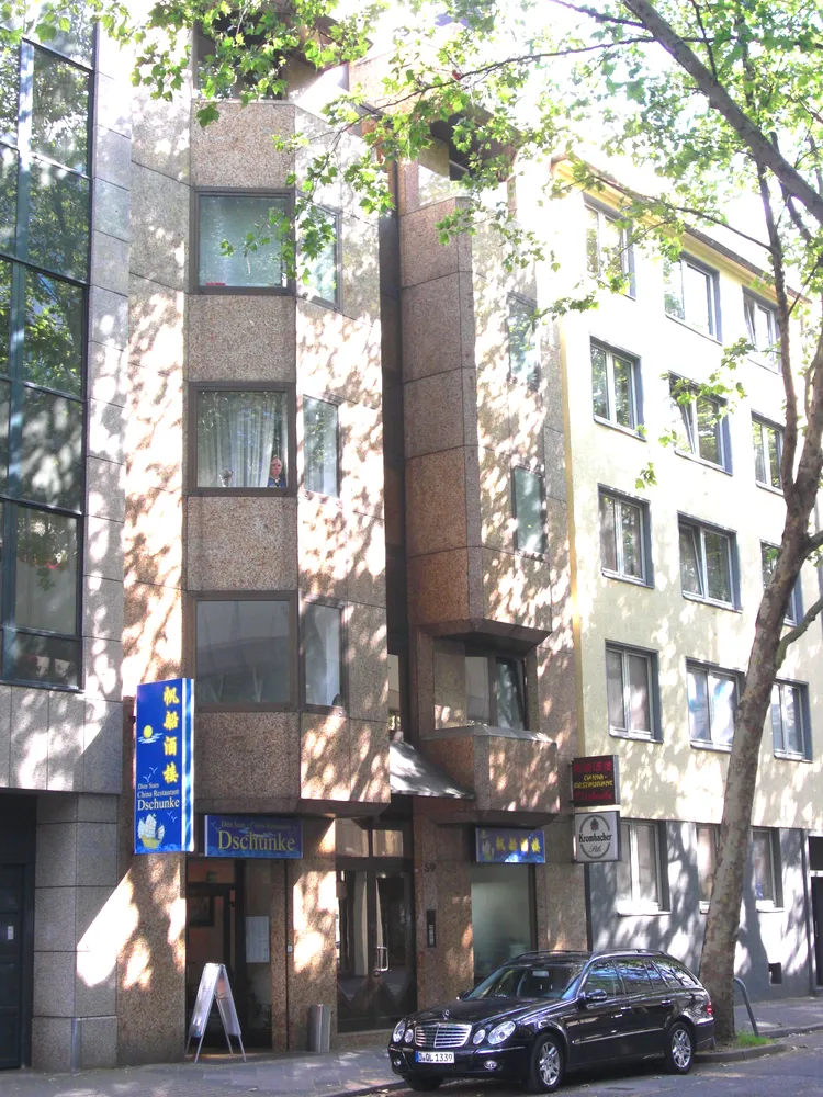 2 Zimmer Wohnung mit 60 m² in Düsseldorf – Bild 1
