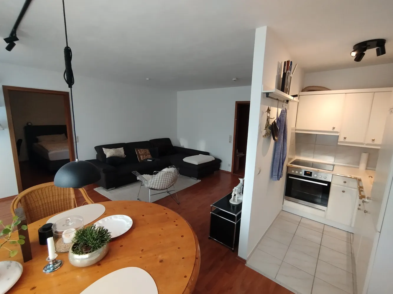 2 Zimmer Wohnung mit 67 m² in Stuttgart – Bild 12