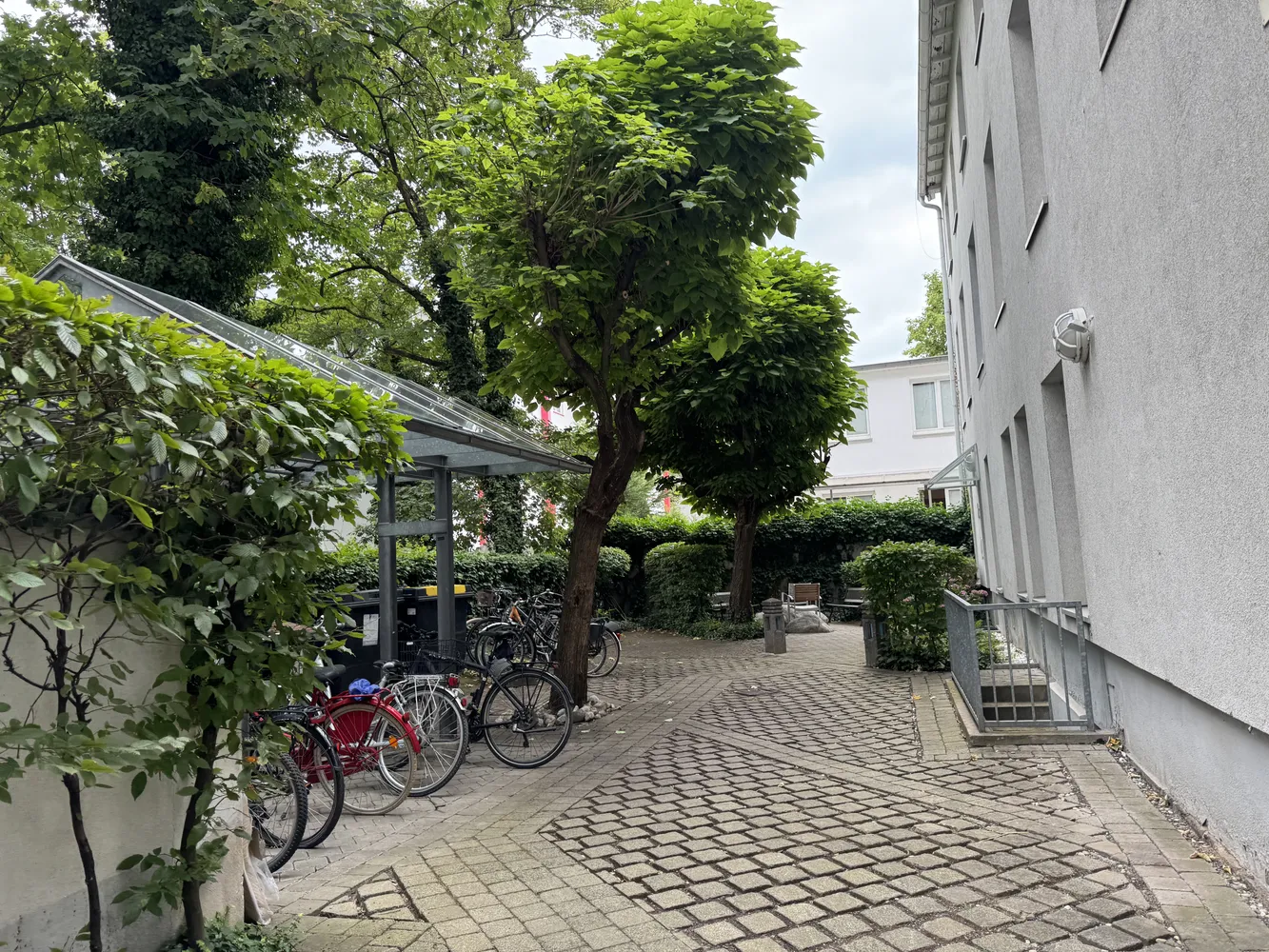 1 Zimmer Wohnung mit 28 m² in Frankfurt am Main – Bild 9