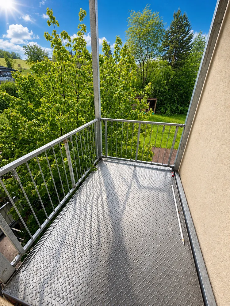 2 Zimmer Wohnung mit 64 m² in Greiz – Bild 2