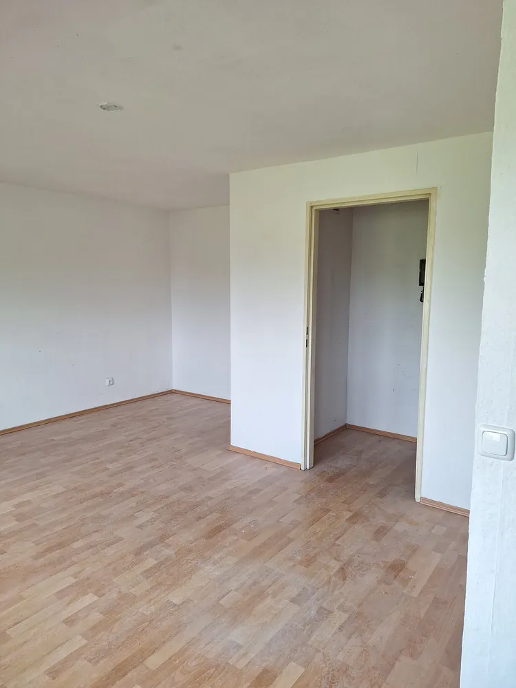 3 room apartment with 80 m² in Essen – Photo 3
