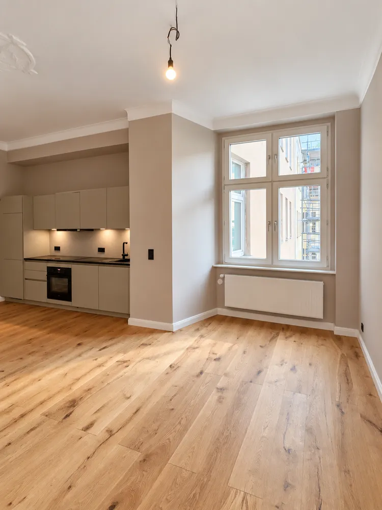 2 room apartment with 73 m² in Berlin – Photo 2