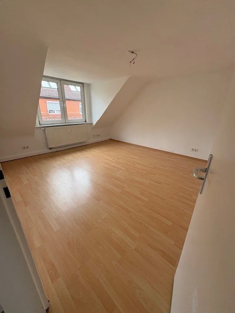 2 room apartment with 54 m² in Neu-Isenburg – Photo 3
