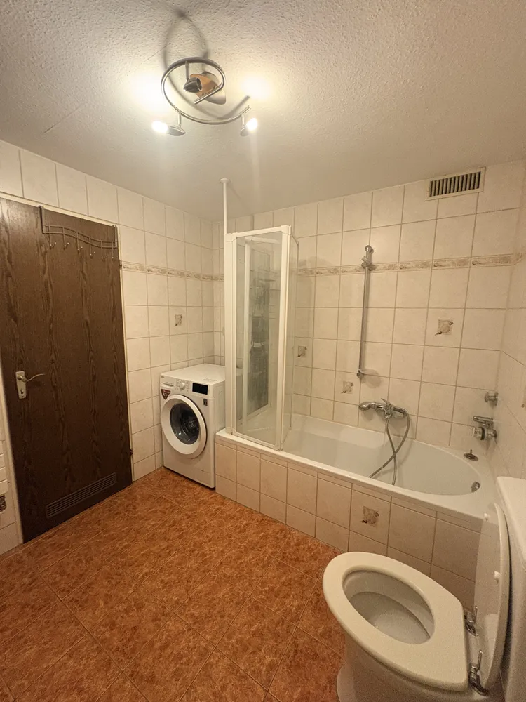 4 Zimmer Wohnung mit 98 m² in Erlangen – Bild 9