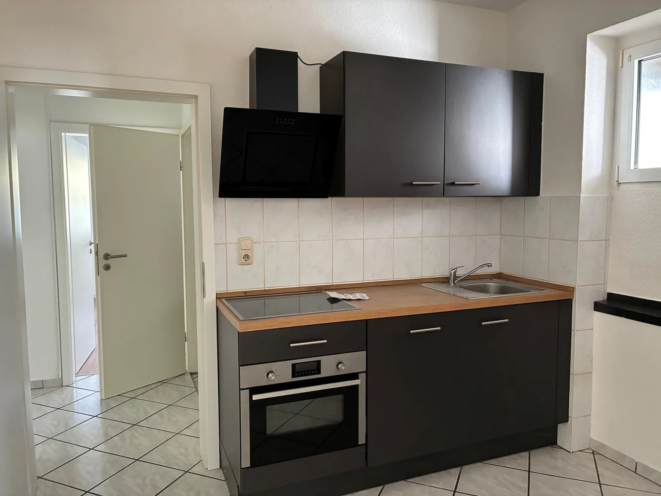 2 Zimmer Wohnung mit 40 m² in Wiesbaden – Bild 3