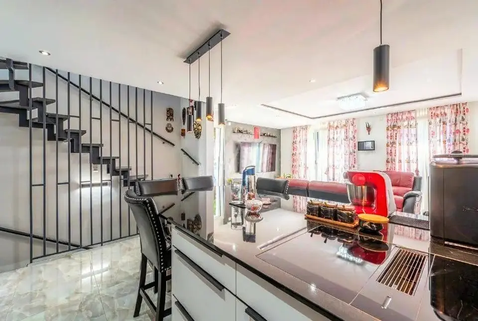 5 Zimmer Haus mit 145 m² in Esslingen am Neckar – Bild 6
