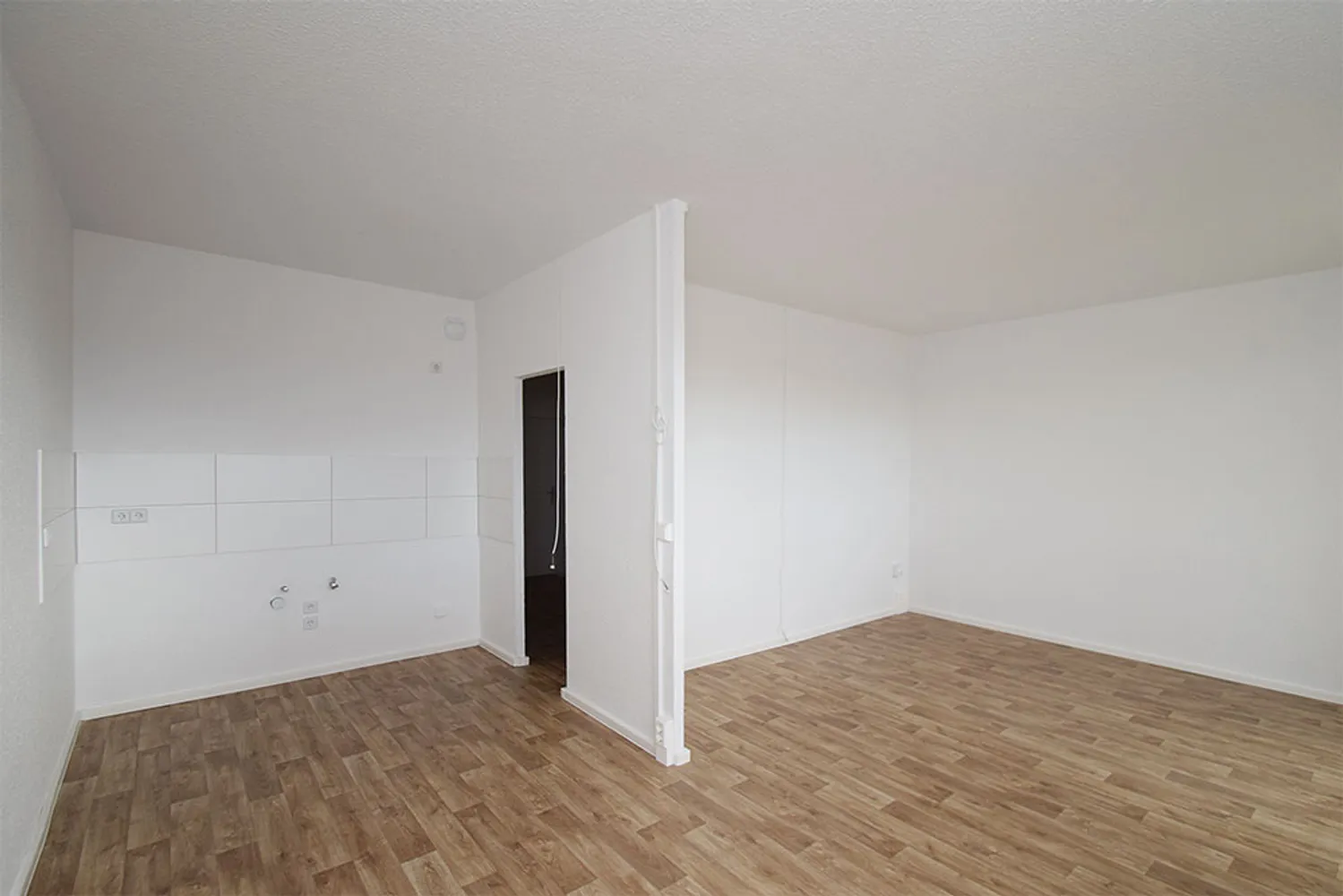 3 Zimmer Wohnung mit 63 m² in Halle (Saale) – Bild 6