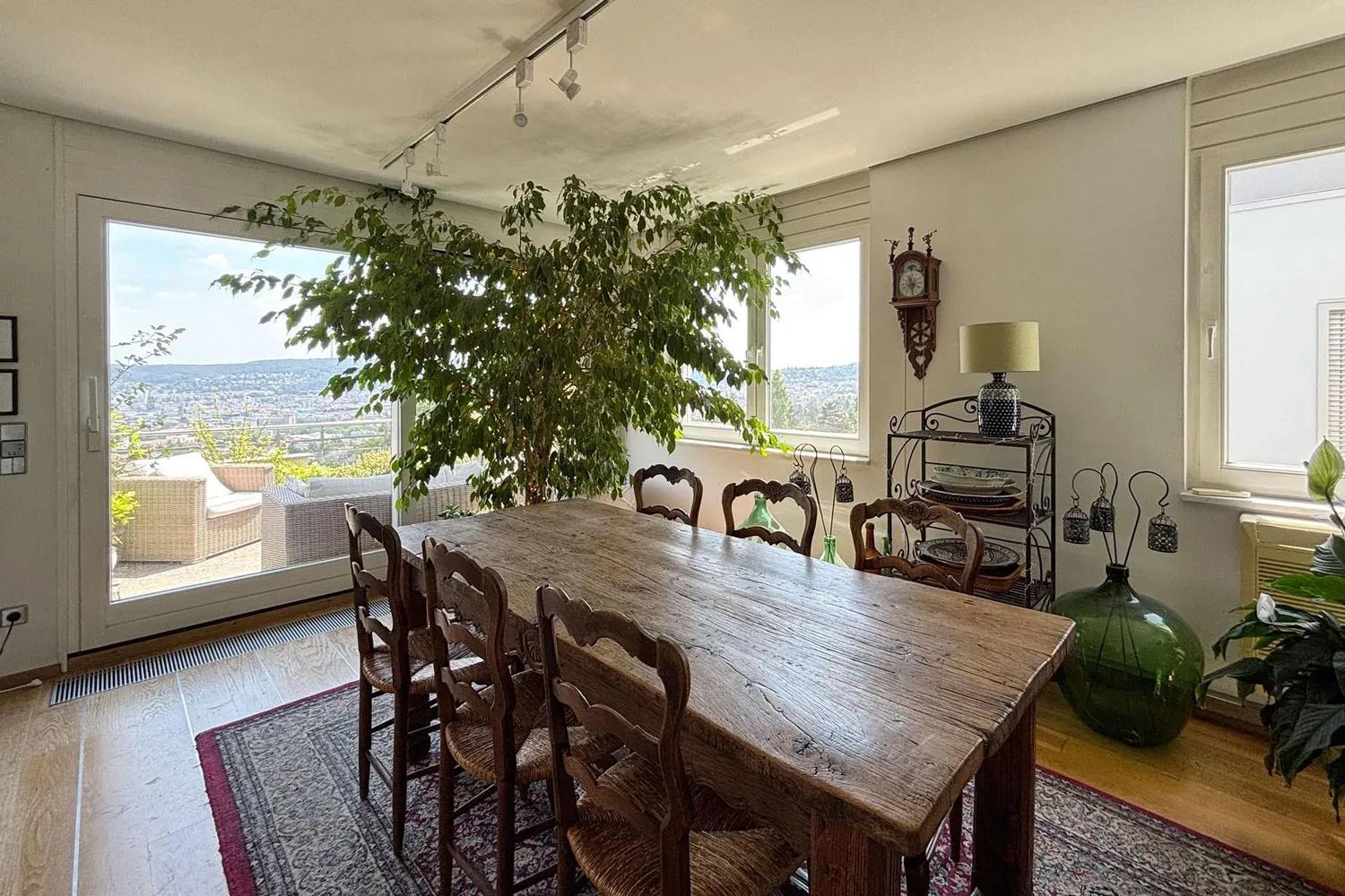 5 Zimmer Wohnung mit 224 m² in Stuttgart – Bild 6
