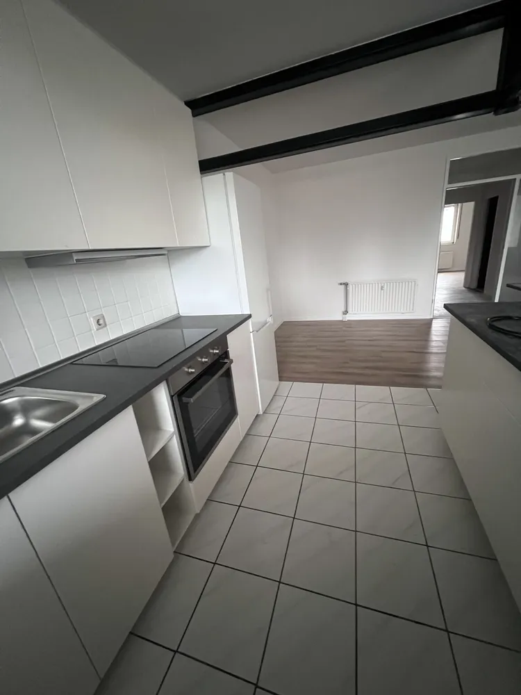 2 Zimmer Wohnung mit 65 m² in Solingen – Bild 1