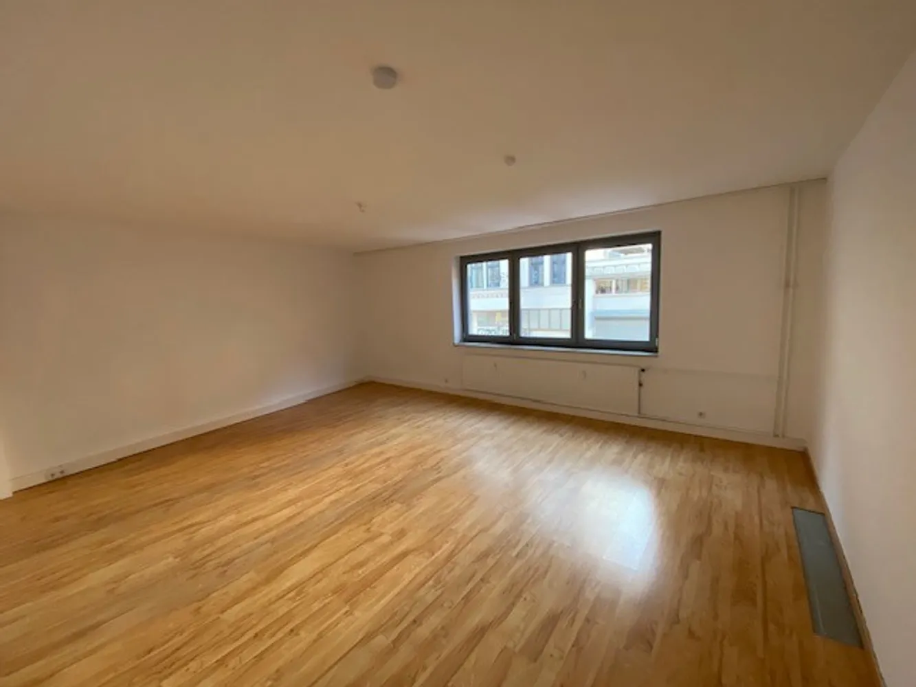 3 Zimmer Wohnung mit 137 m² in Hannover – Bild 9