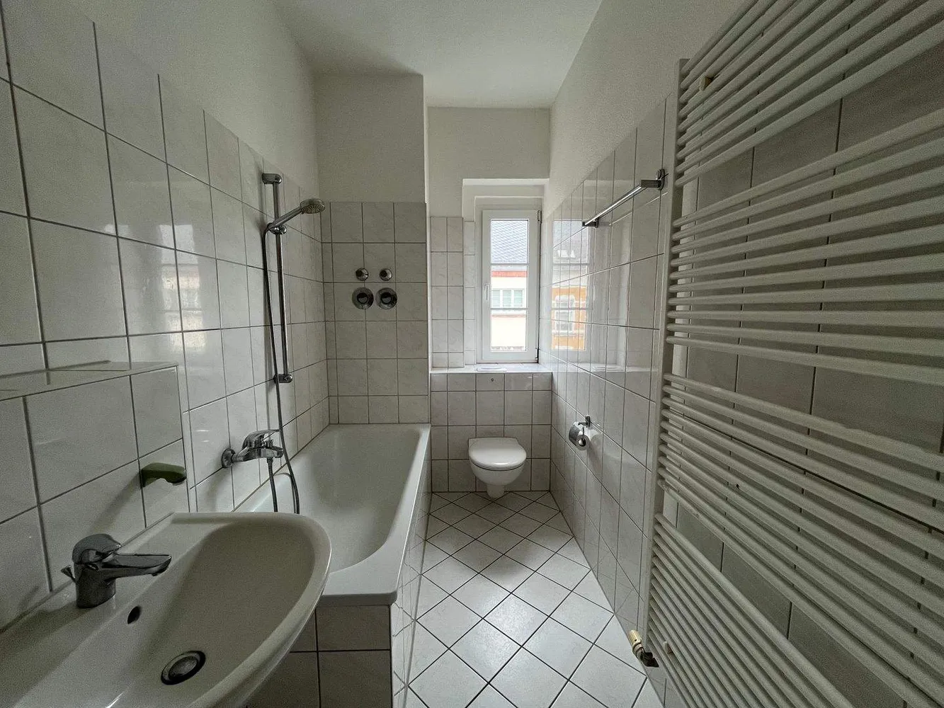 4 room apartment with 95 m² in Chemnitz – Photo 8