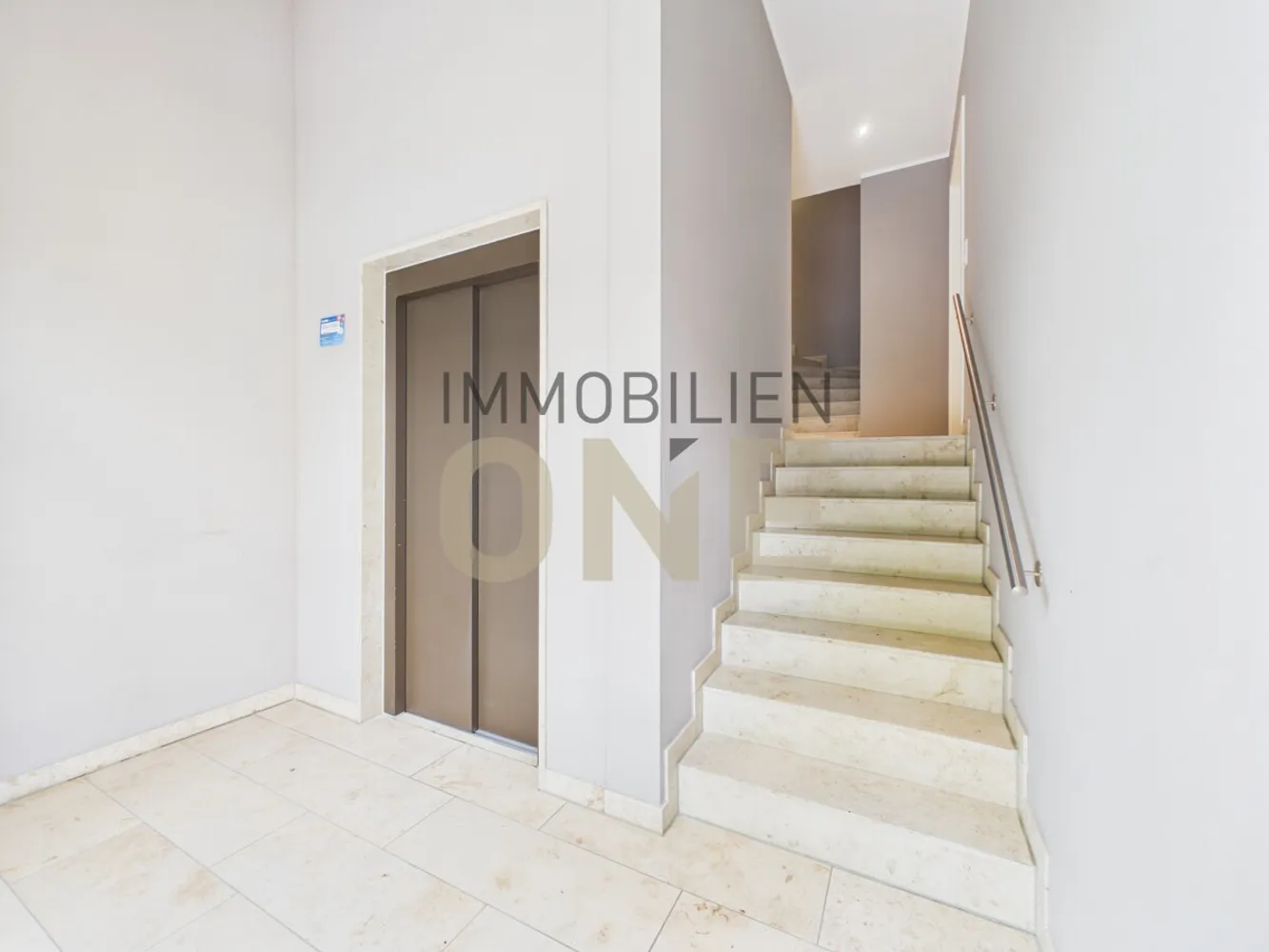2 Zimmer Wohnung mit 51 m² in Regensburg – Bild 2