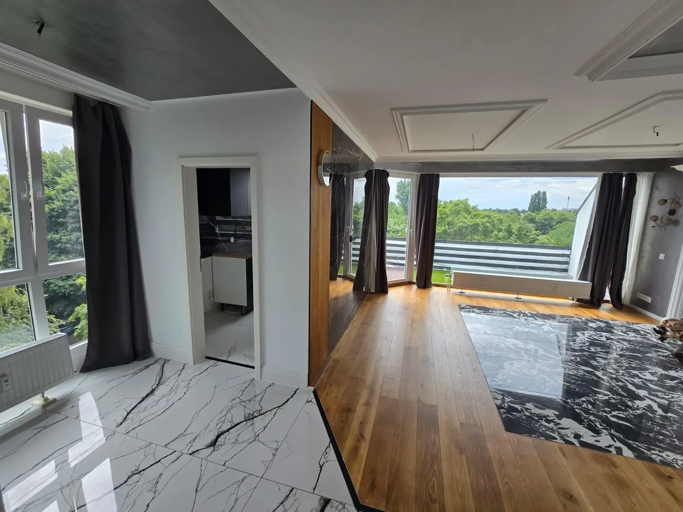 3 Zimmer Wohnung mit 93 m² in Düsseldorf – Bild 2
