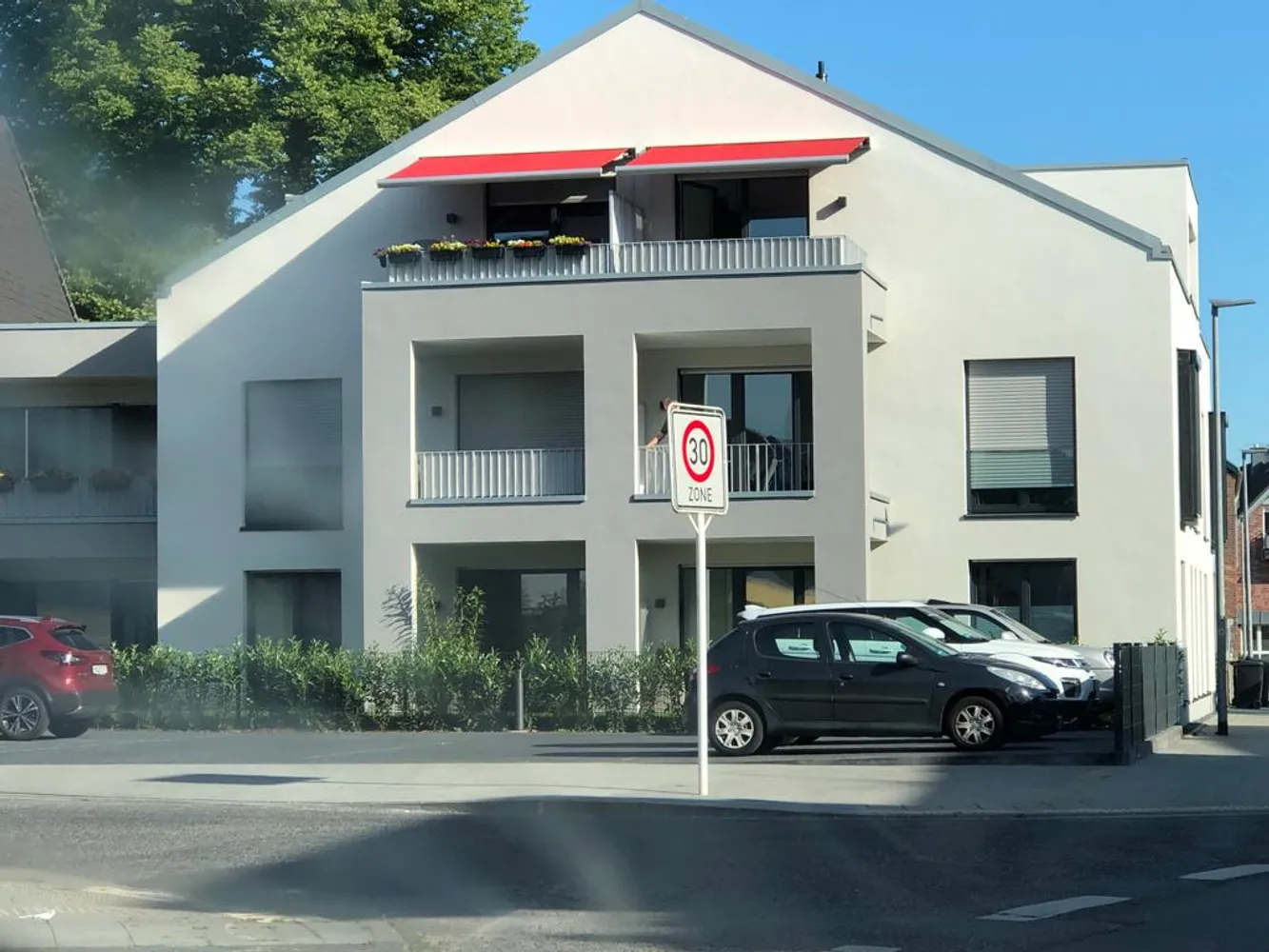 4 Zimmer Wohnung mit 104 m² in Mönchengladbach – Bild 2