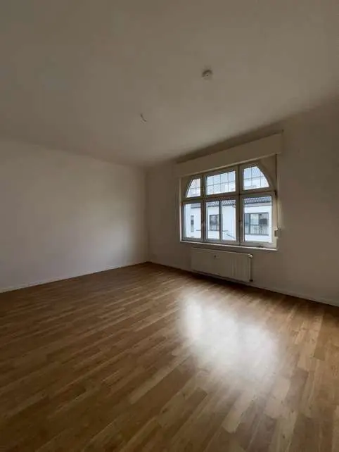 2 Zimmer Wohnung mit 63 m² in Krefeld – Bild 2