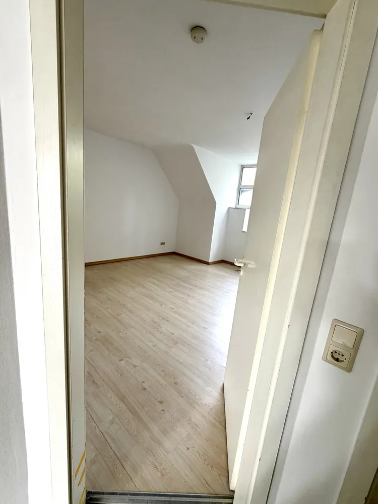 3 Zimmer Wohnung mit 90 m² in Düsseldorf – Bild 8