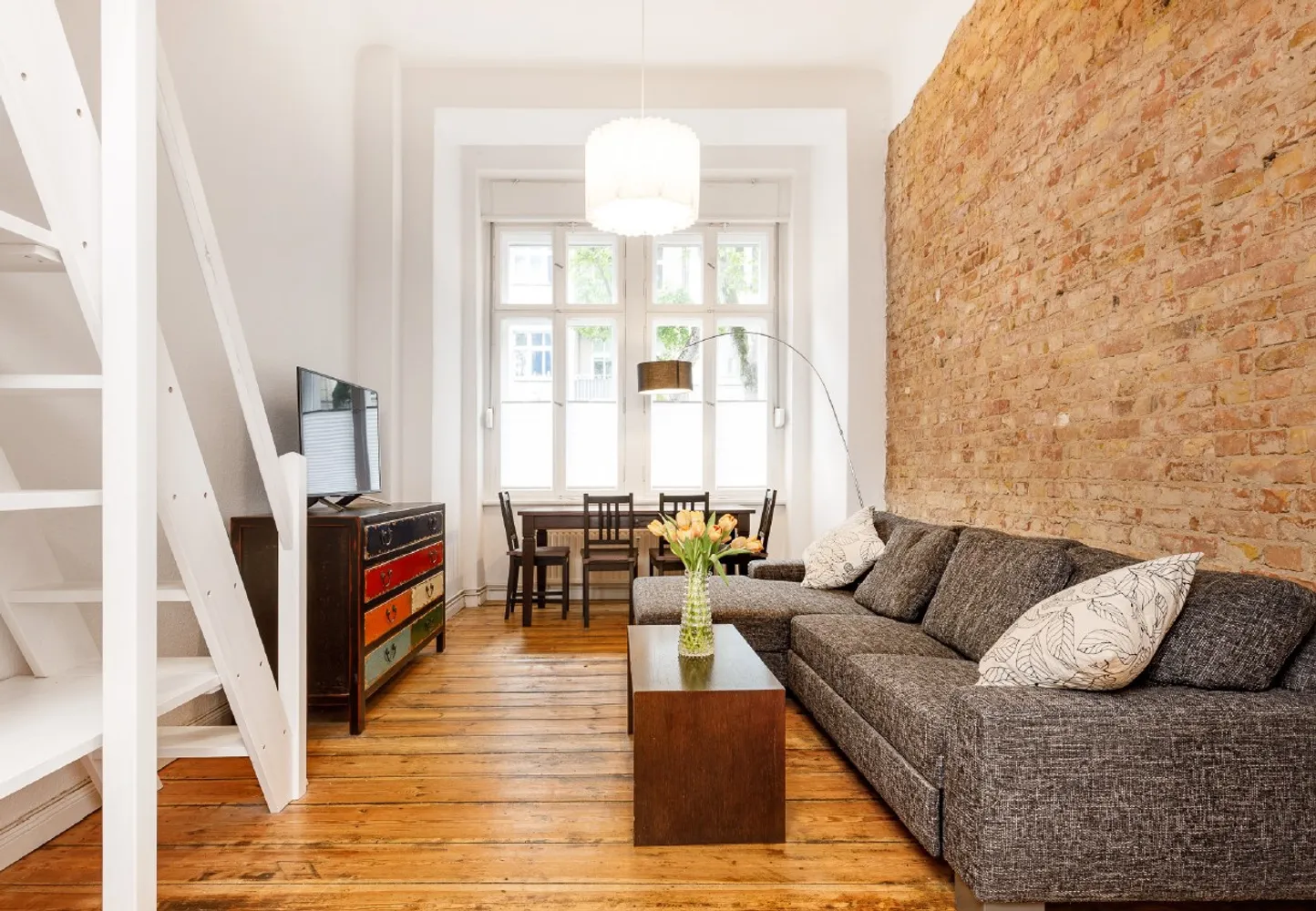 1 room apartment with 45 m² in Berlin – Photo 1