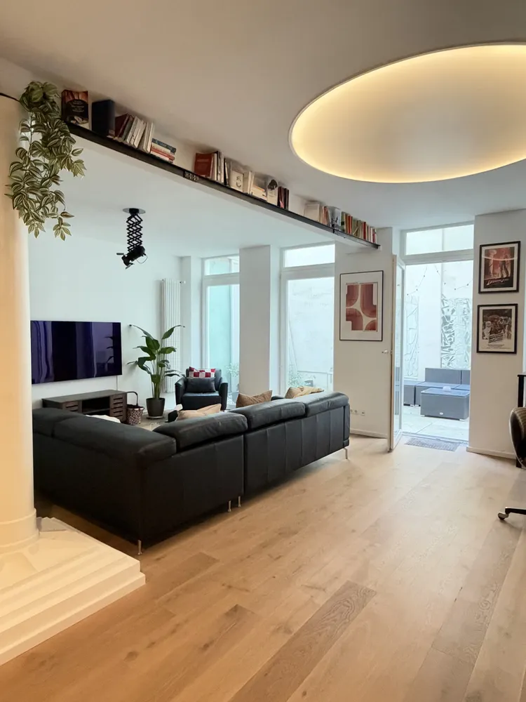 2 Zimmer Wohnung mit 78 m² in Hamburg – Bild 1
