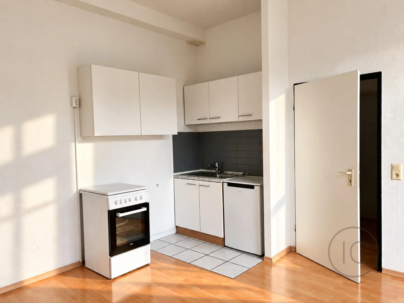 2 room apartment with 38 m² in Cologne – Photo 2