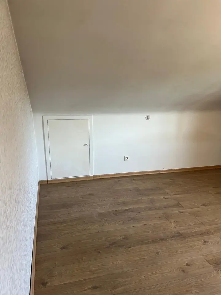 4 Zimmer Wohnung mit 85 m² in Leonberg – Bild 4