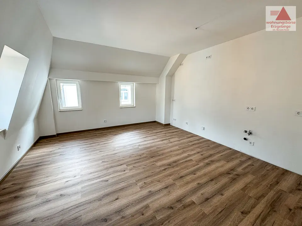 4 Zimmer Wohnung mit 132 m² in Aue-Bad Schlema – Bild 2