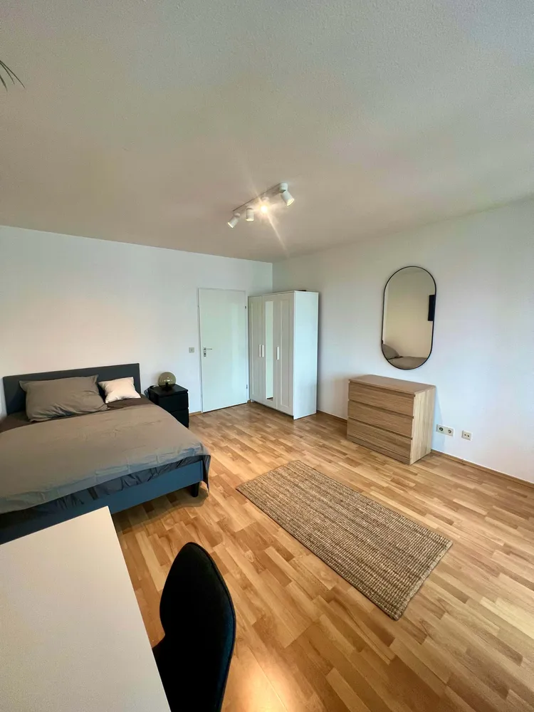 WG-Zimmer mit 17 m² in München – Bild 2