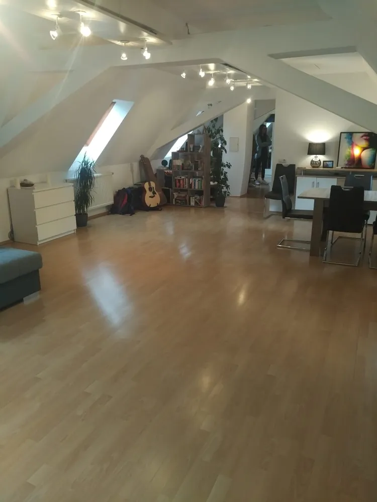 2 Zimmer Wohnung mit 87 m² in Weinheim – Bild 2