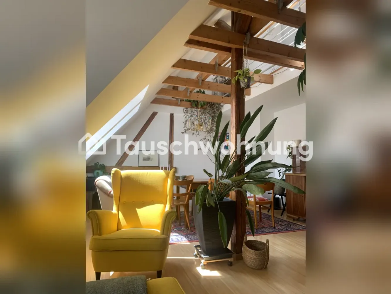 4 Zimmer Wohnung mit 110 m² in Erfurt – Bild 1