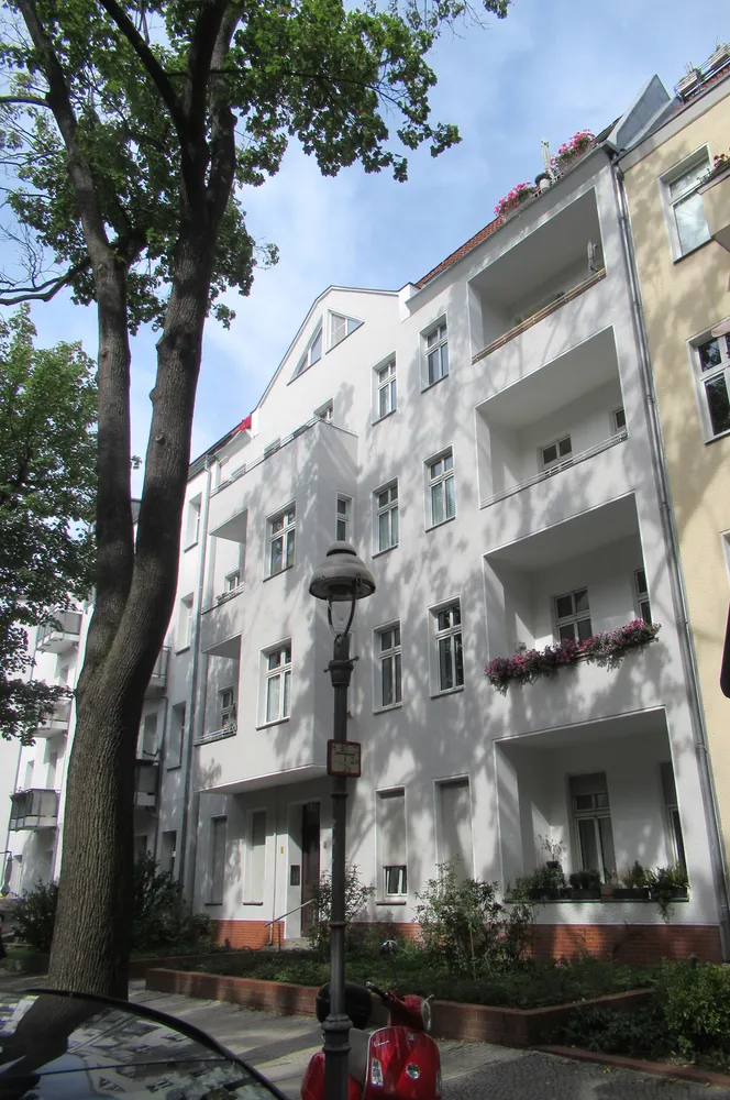 2 room apartment with 71 m² in Berlin – Photo 4