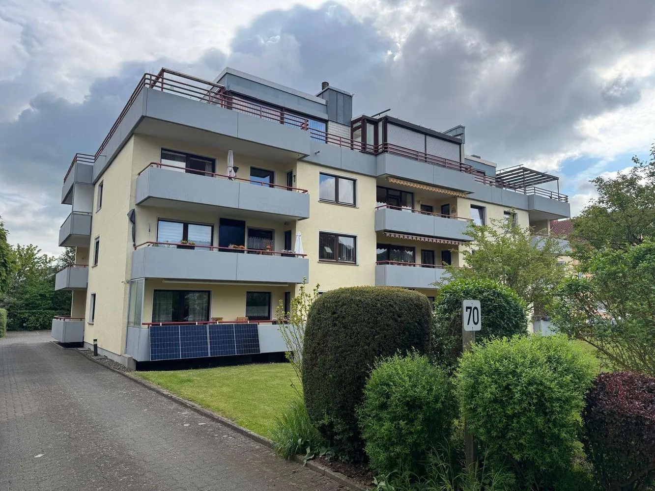 2 Zimmer Wohnung mit 76 m² in Hameln – Bild 6