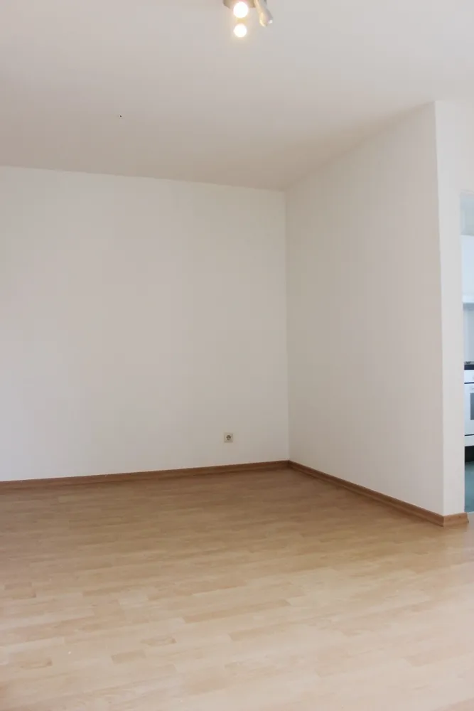 1 room apartment with 33 m² in Augsburg – Photo 5