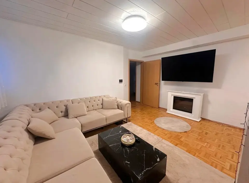 3 Zimmer Wohnung mit 83 m² in Duisburg – Bild 1