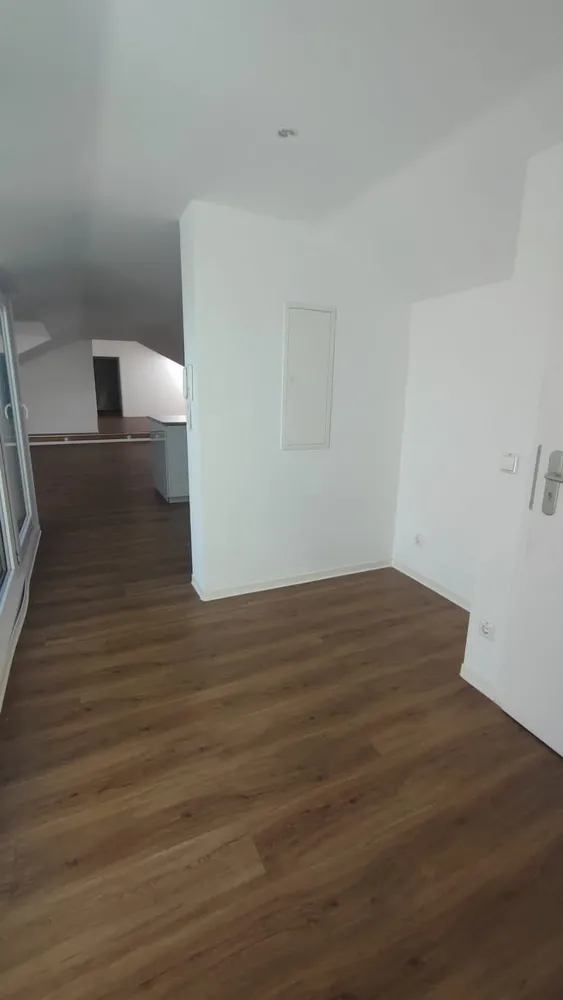 5 Zimmer Wohnung mit 145 m² in Stuttgart – Bild 9