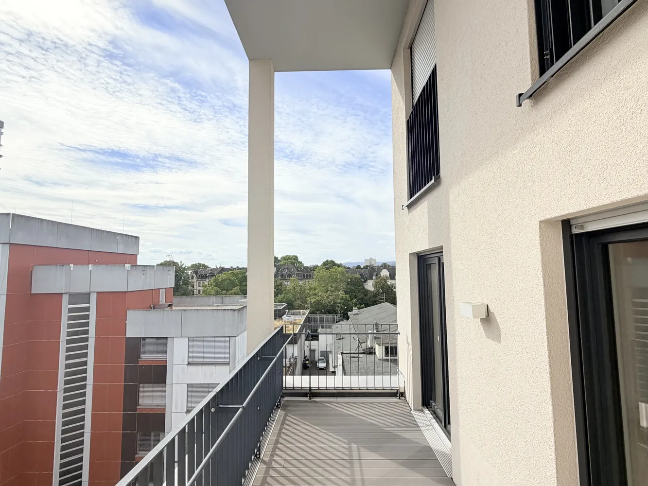 2 Zimmer Wohnung mit 76 m² in Wiesbaden – Bild 1