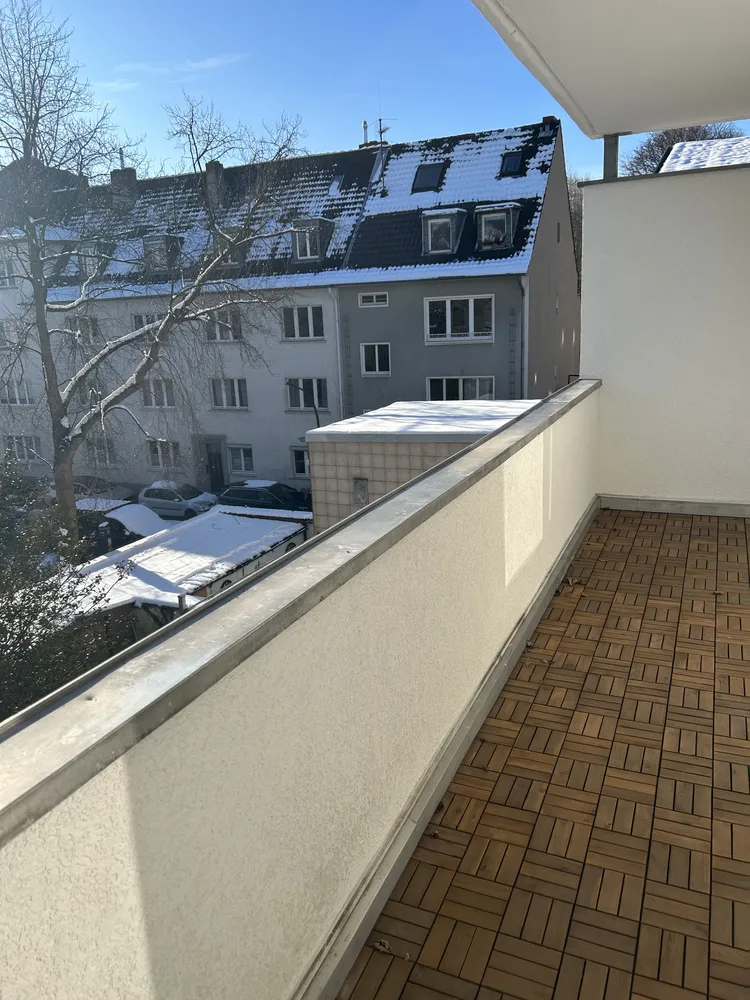 2 Zimmer Wohnung mit 69 m² in Köln – Bild 12