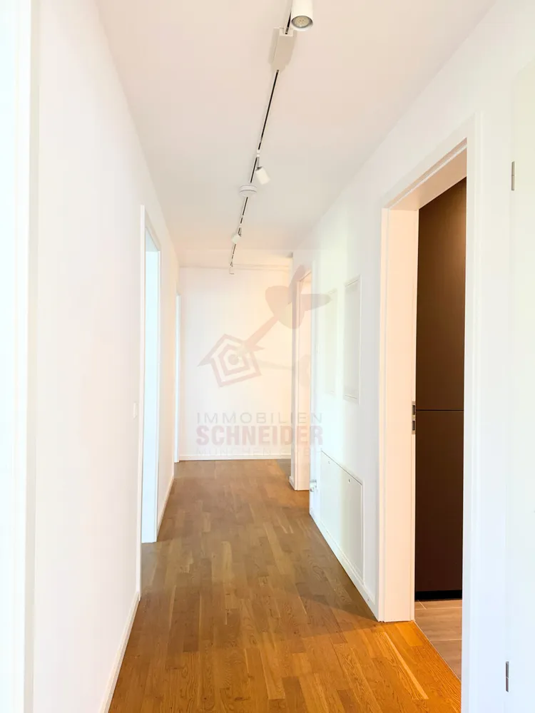 4 Zimmer Wohnung mit 98 m² in München – Bild 7