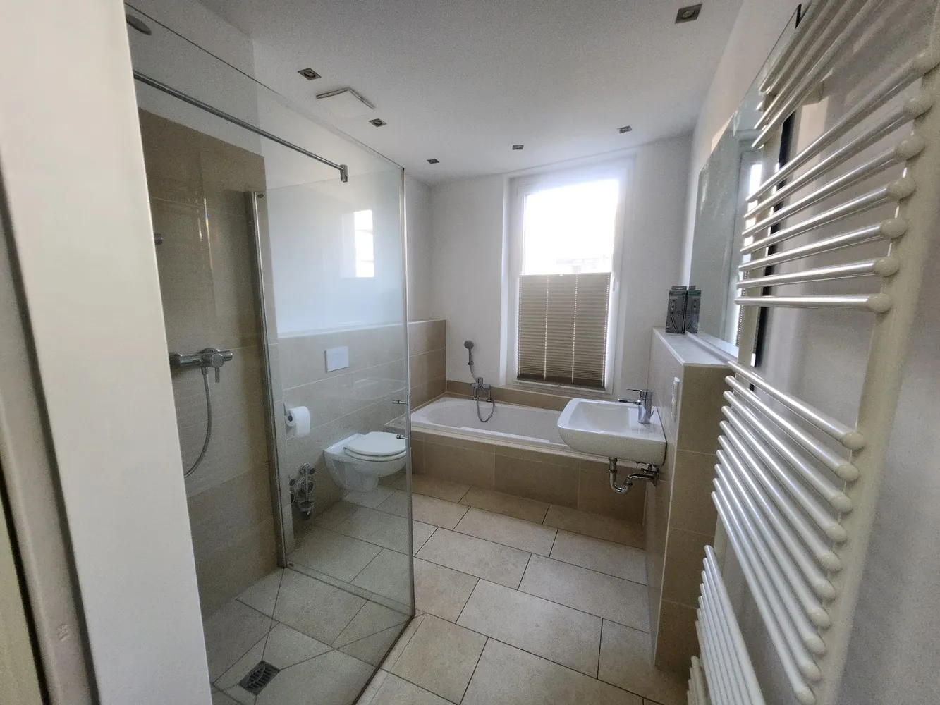 2 Zimmer Wohnung mit 74 m² in Bremen – Bild 7