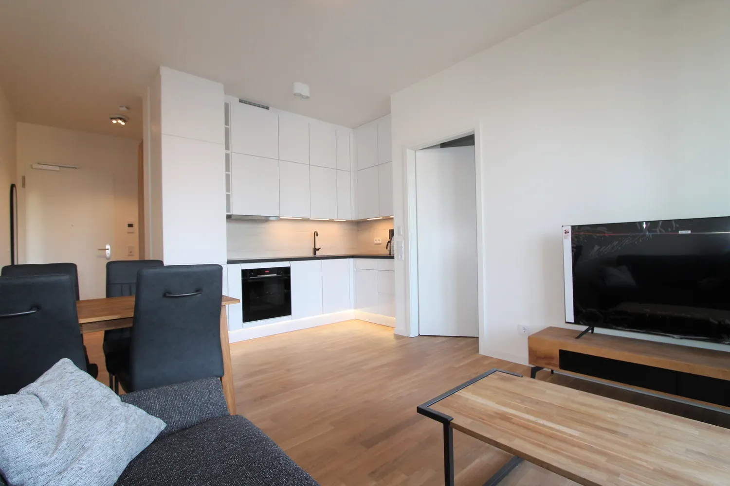 2 Zimmer Wohnung mit 51 m² in Berlin – Bild 1