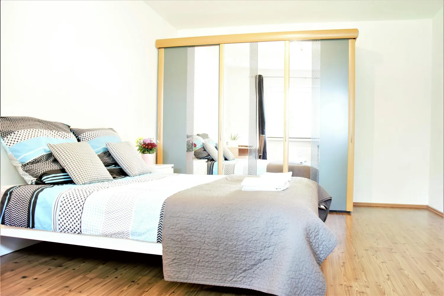 WG-Zimmer in Hürth – Bild 1