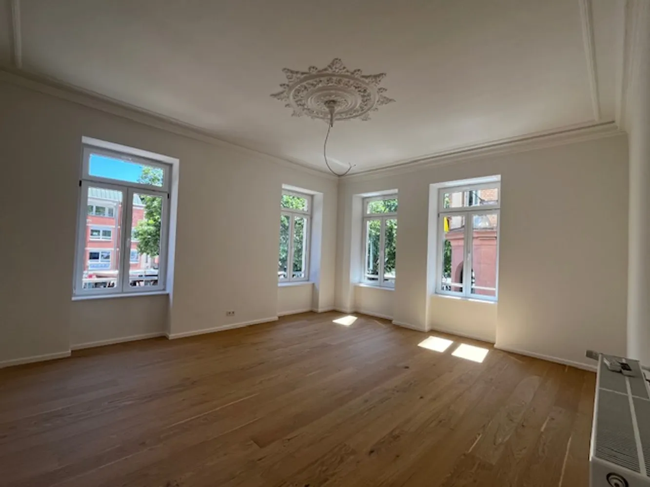 3 Zimmer Wohnung mit 108 m² in Wiesbaden – Bild 4