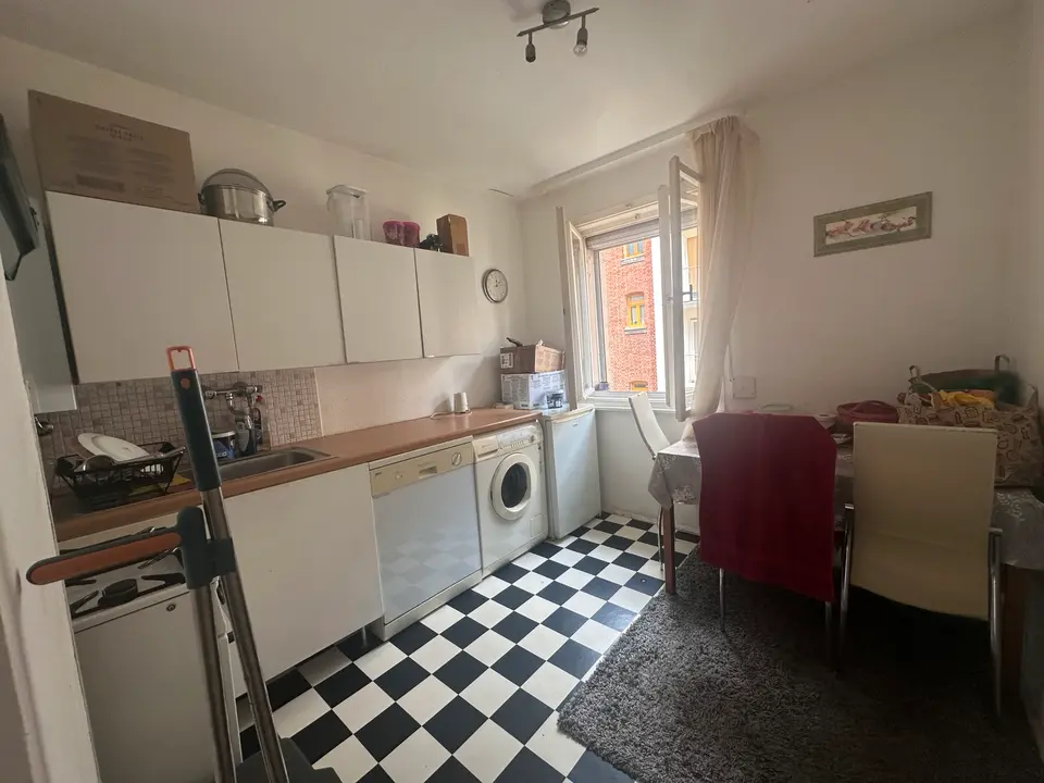 3 Zimmer Wohnung mit 40 m² in Nürnberg – Bild 5
