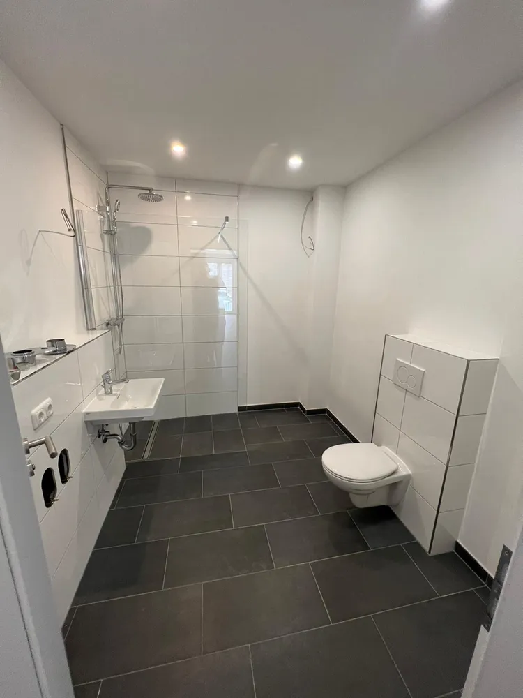 3 Zimmer Wohnung mit 100 m² in Karlsruhe – Bild 4