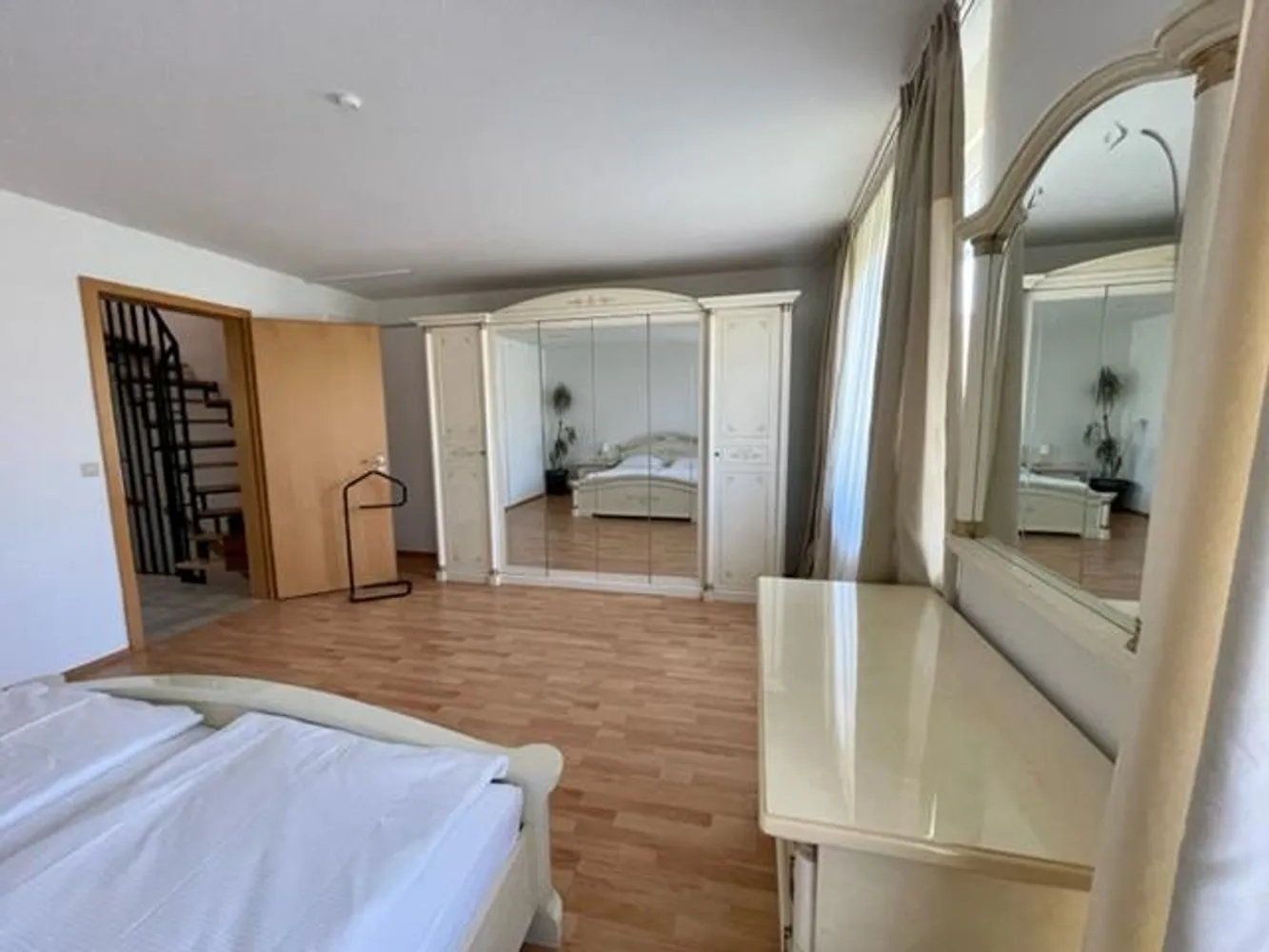 4 Zimmer Haus mit 140 m² in Köln – Bild 11