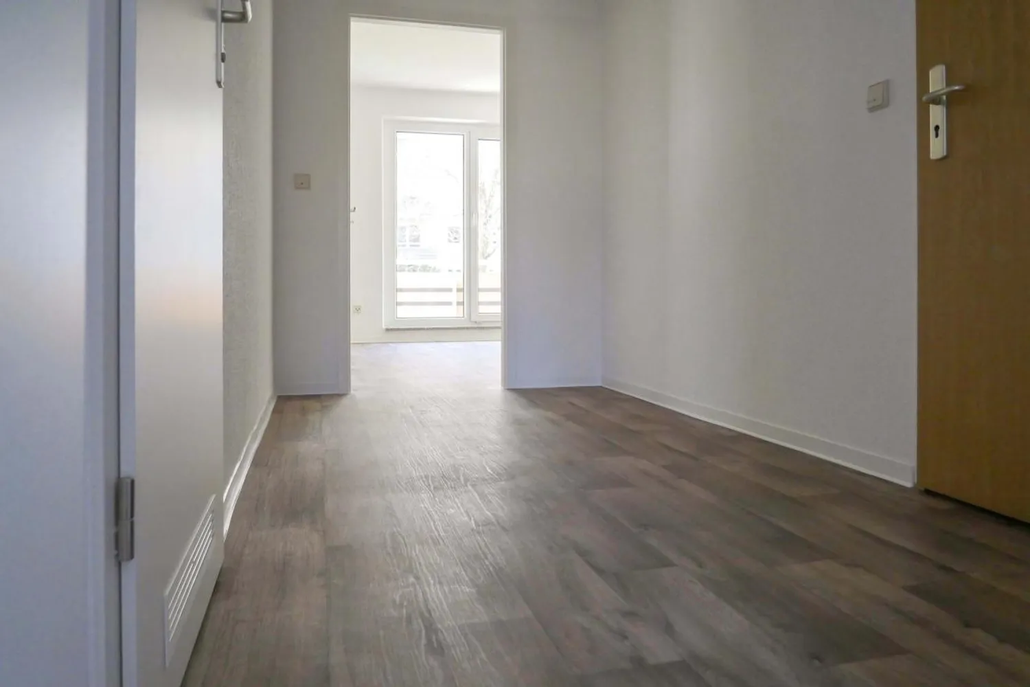 2 Zimmer Wohnung mit 48 m² in Magdeburg – Bild 5