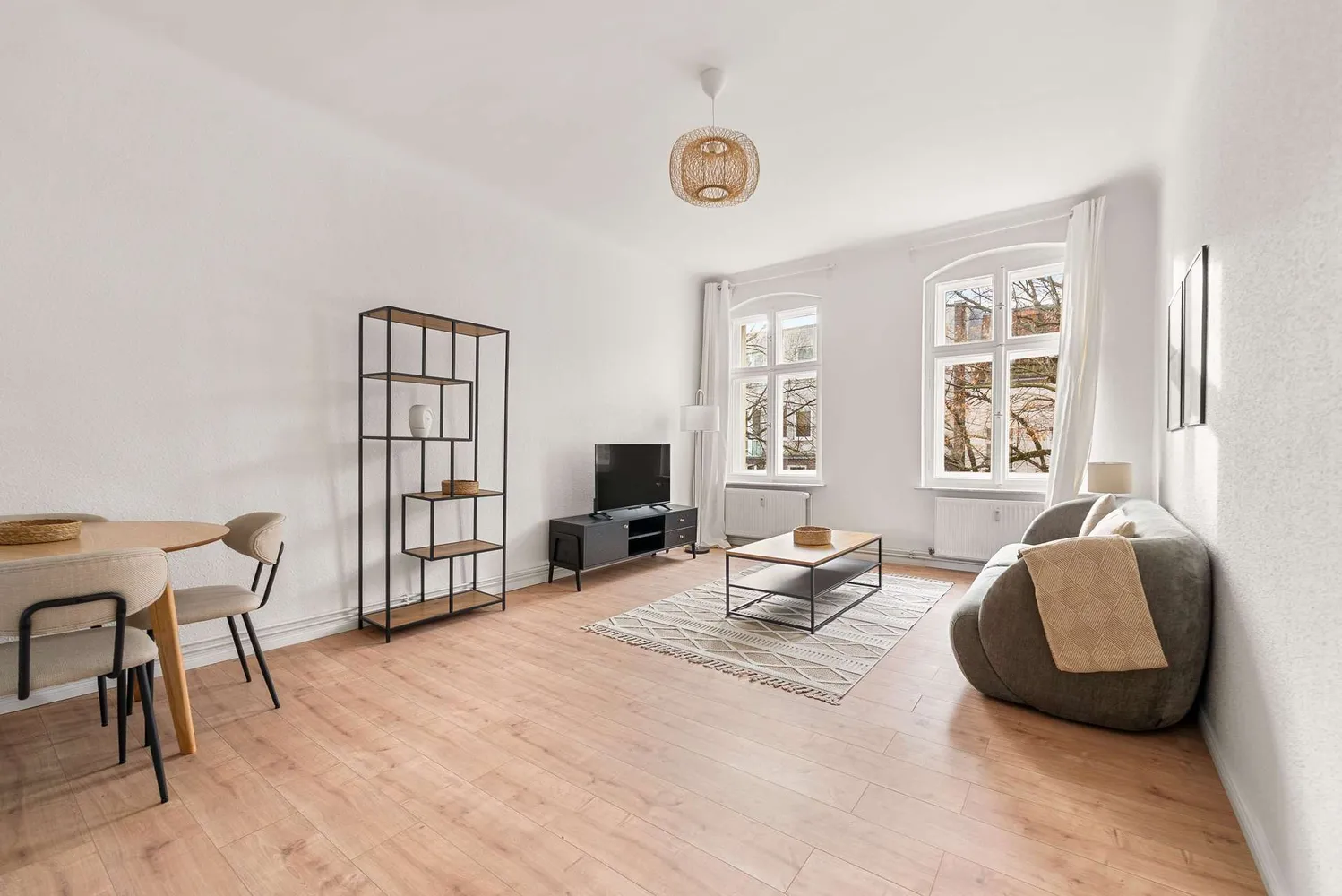 2 Zimmer Wohnung mit 70 m² in Berlin – Bild 1