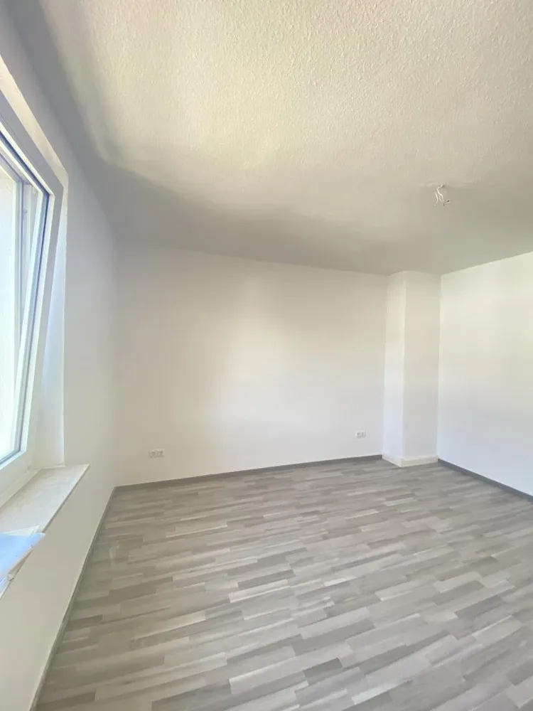 2 Zimmer Wohnung mit 54 m² in Solingen – Bild 2